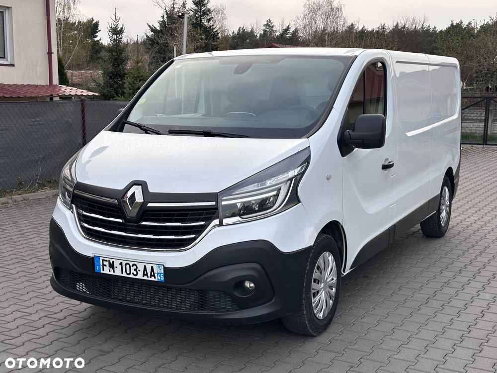 Renault Trafic - 2