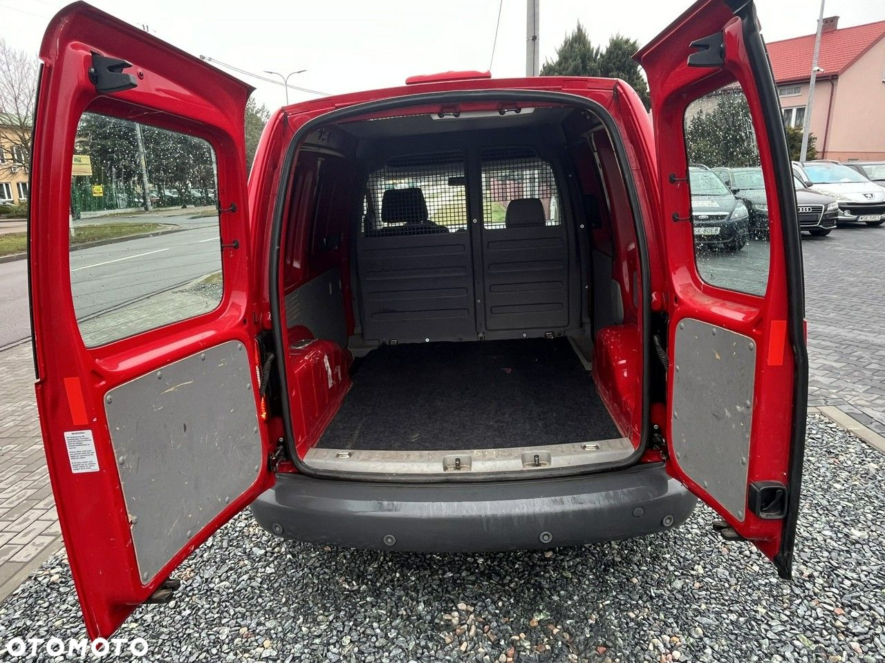 Volkswagen Caddy - 8