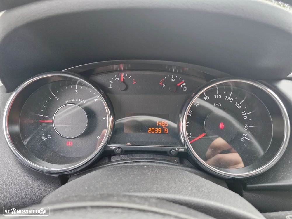 Peugeot 3008 1.6 HDi Style - 10