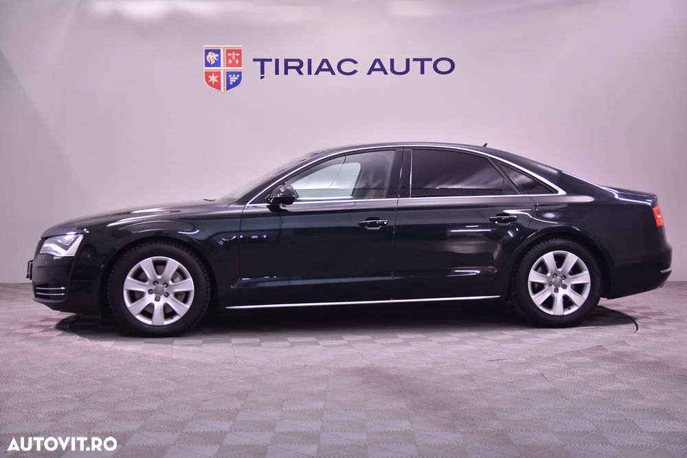 Audi A8 - 2