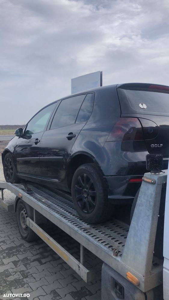 Dezmembram Volkswagen Golf 5 1.9 TDI an fabr. 2006 - 1