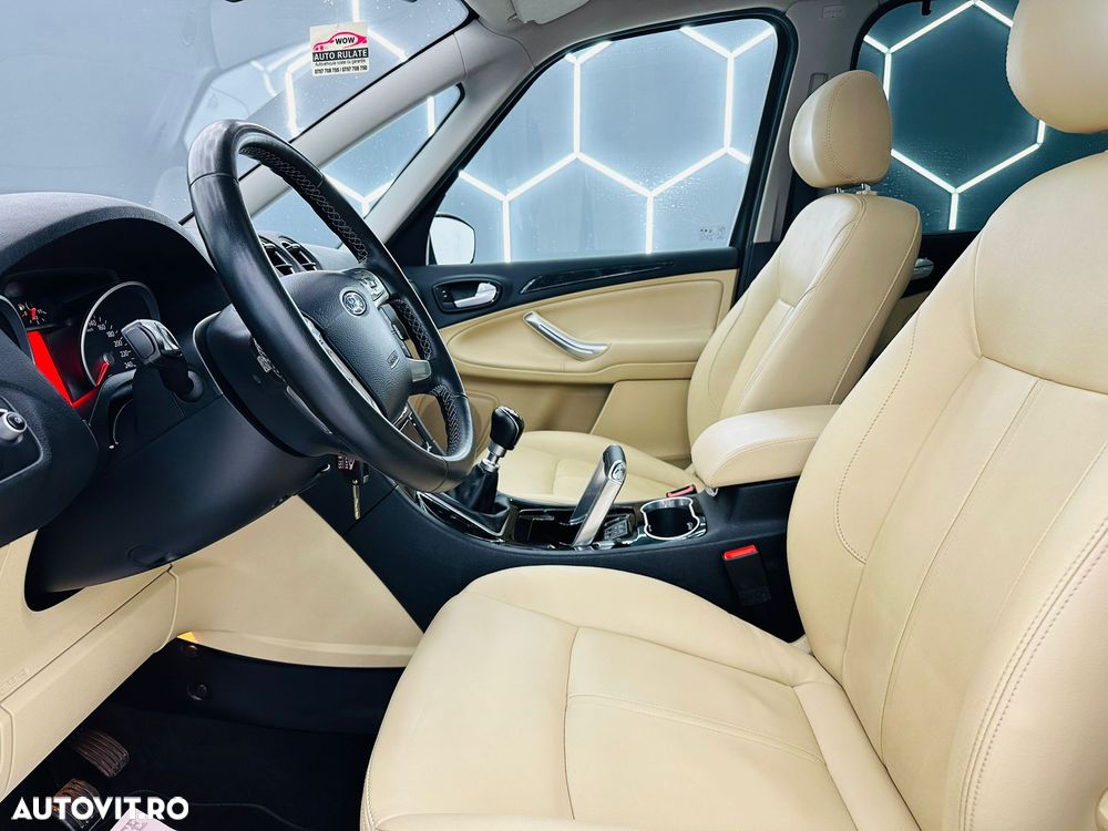 Ford Galaxy 2.0 TDCi DPF Ghia - 15