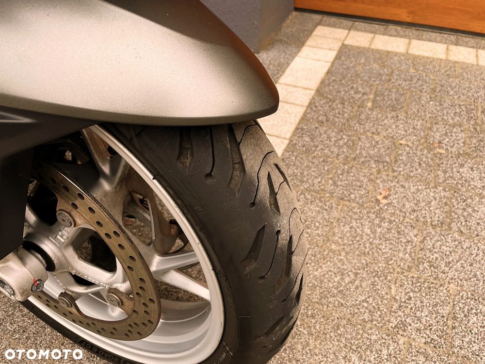 BMW R - 12