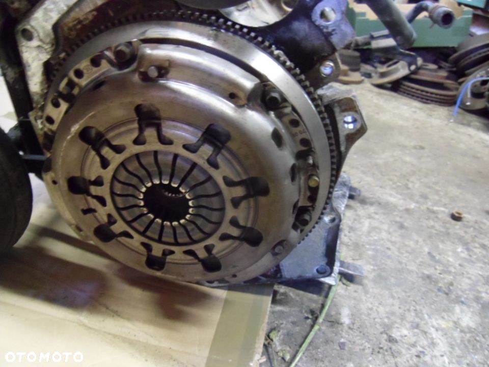 SPRZEGLO TARCZA DOCISK FOCUS MKI 1.6 16V - 1