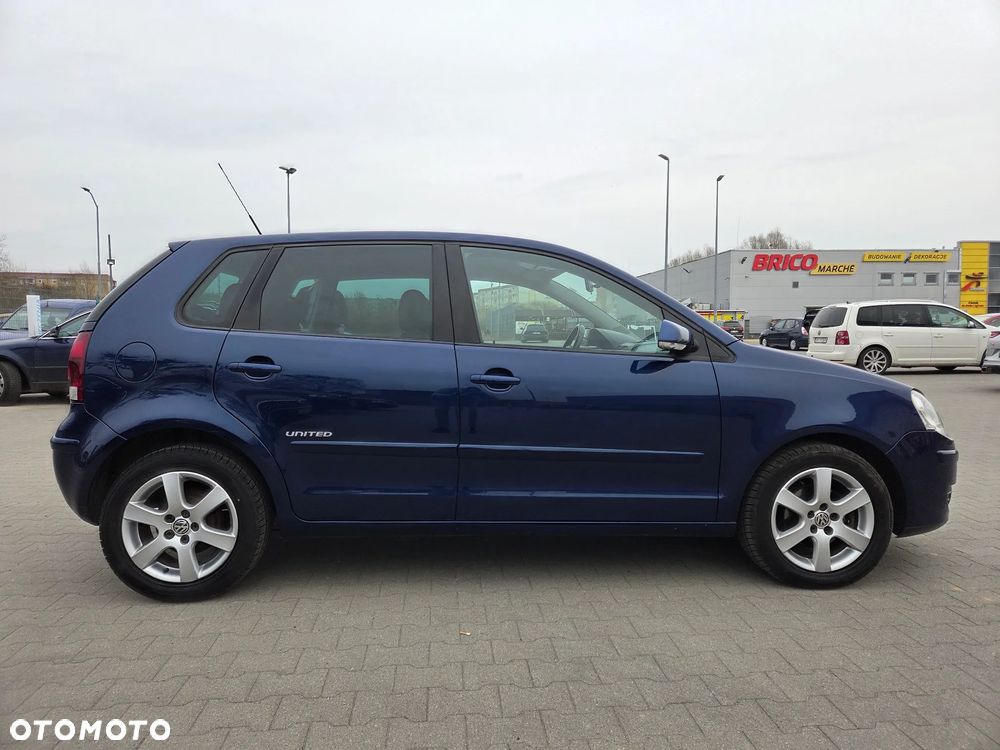 Volkswagen Polo - 5