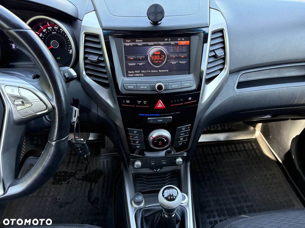 SsangYong/KGM Tivoli 1.6 Quartz - 8