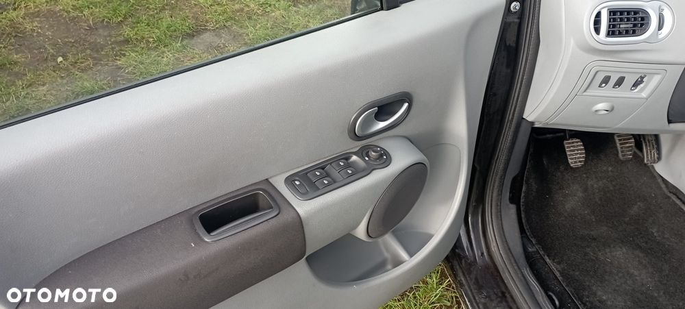 Renault Modus Grand 1.2 16V TCE Yahoo - 12