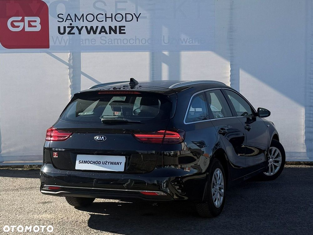 Kia Ceed 1.4 T-GDI M DCT - 11