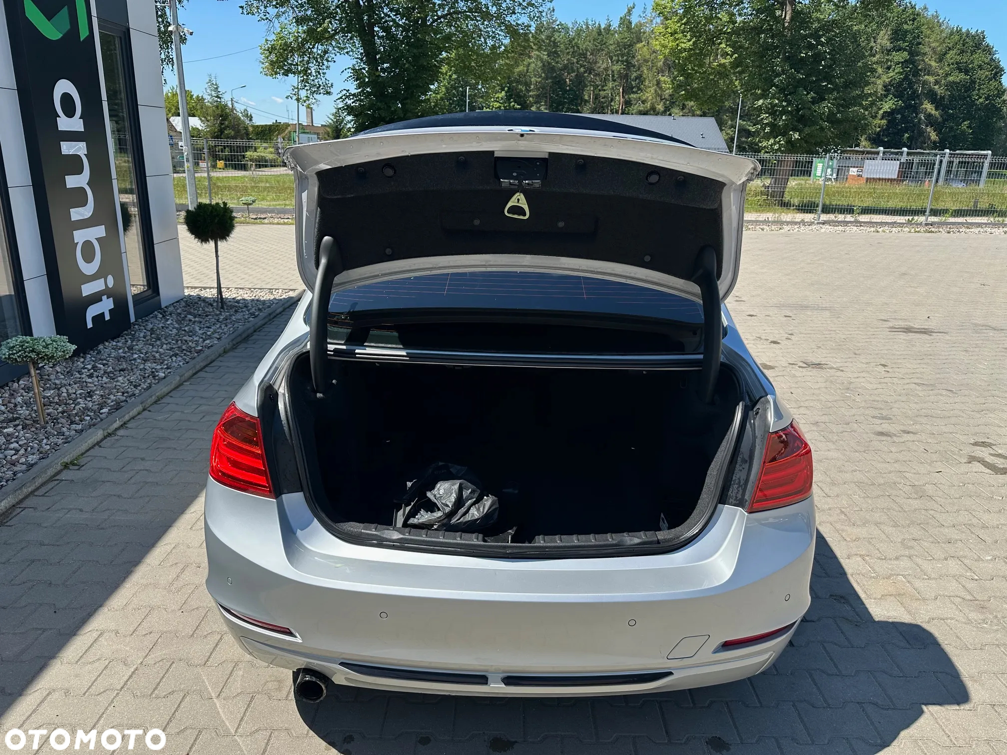 BMW Seria 3 - 10
