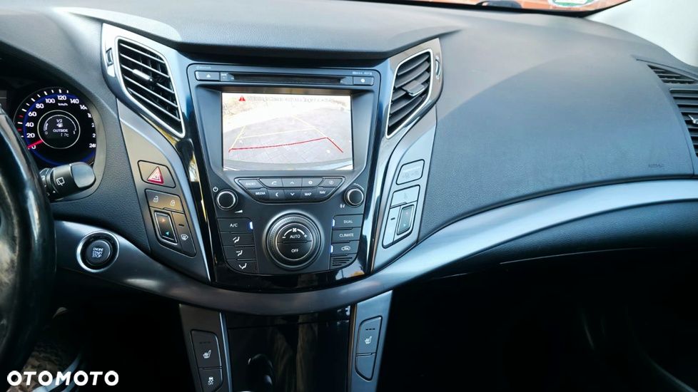 Hyundai i40 2.0 GDI Premium - 14