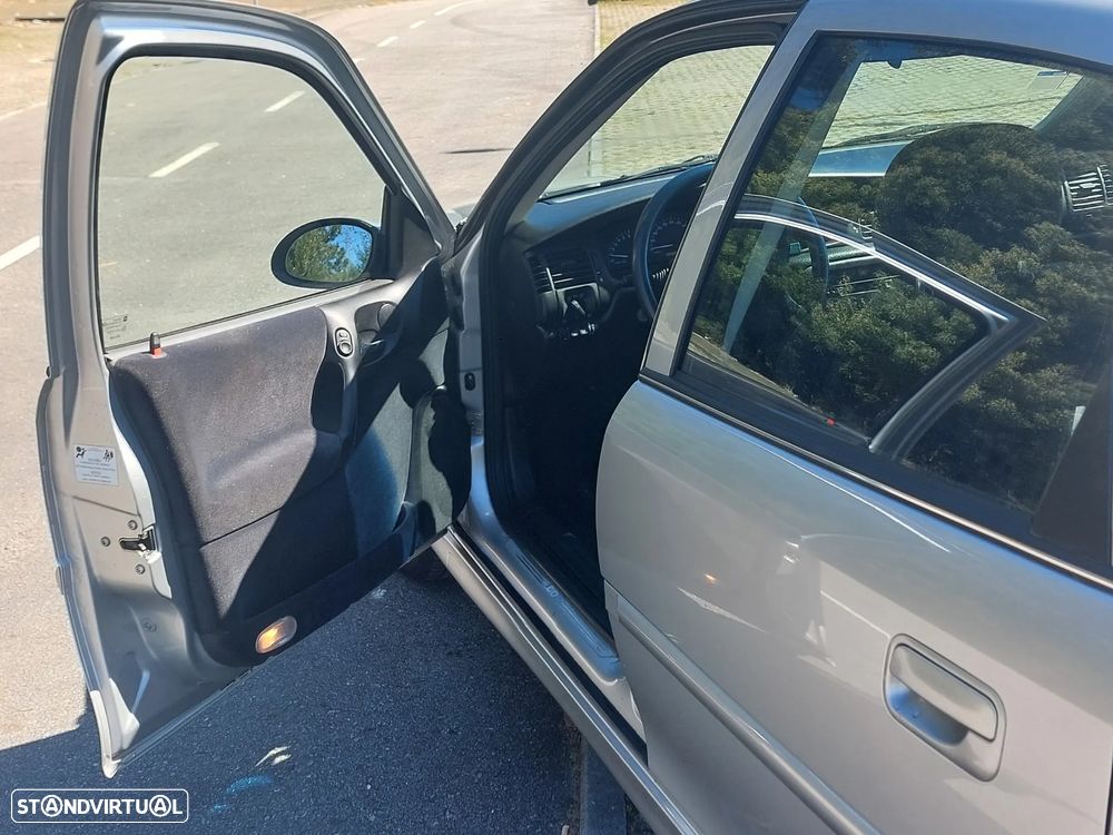 Opel Vectra - 7