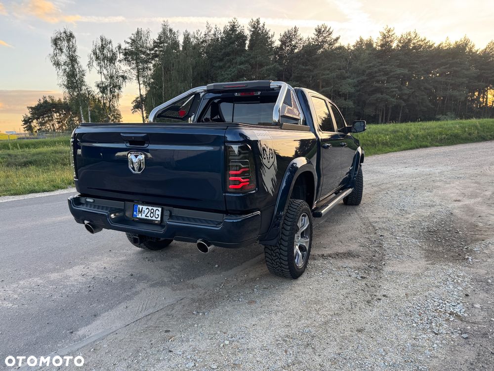 RAM 1500 5.7 Crew Cab Bighorn - 24