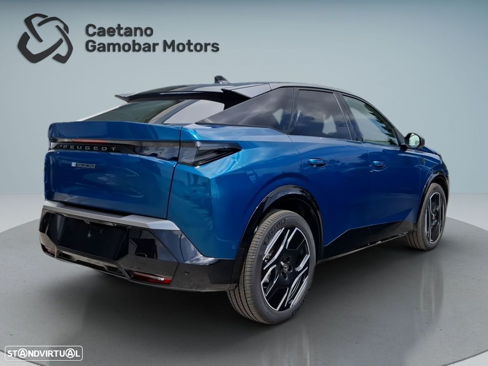 Peugeot E-3008 73 kWh GT - 8