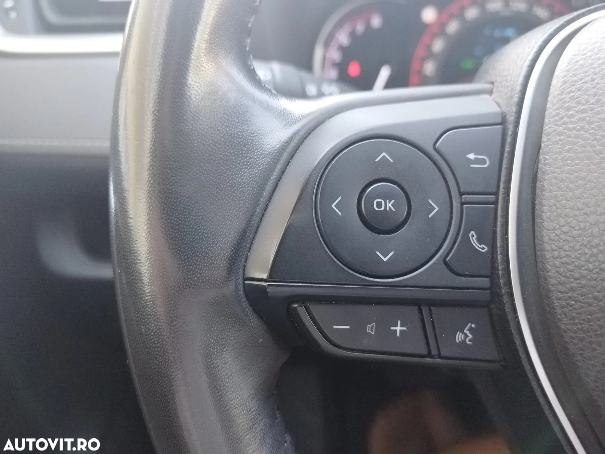 Toyota RAV4 2.0P CVT AWD Dynamic - 10