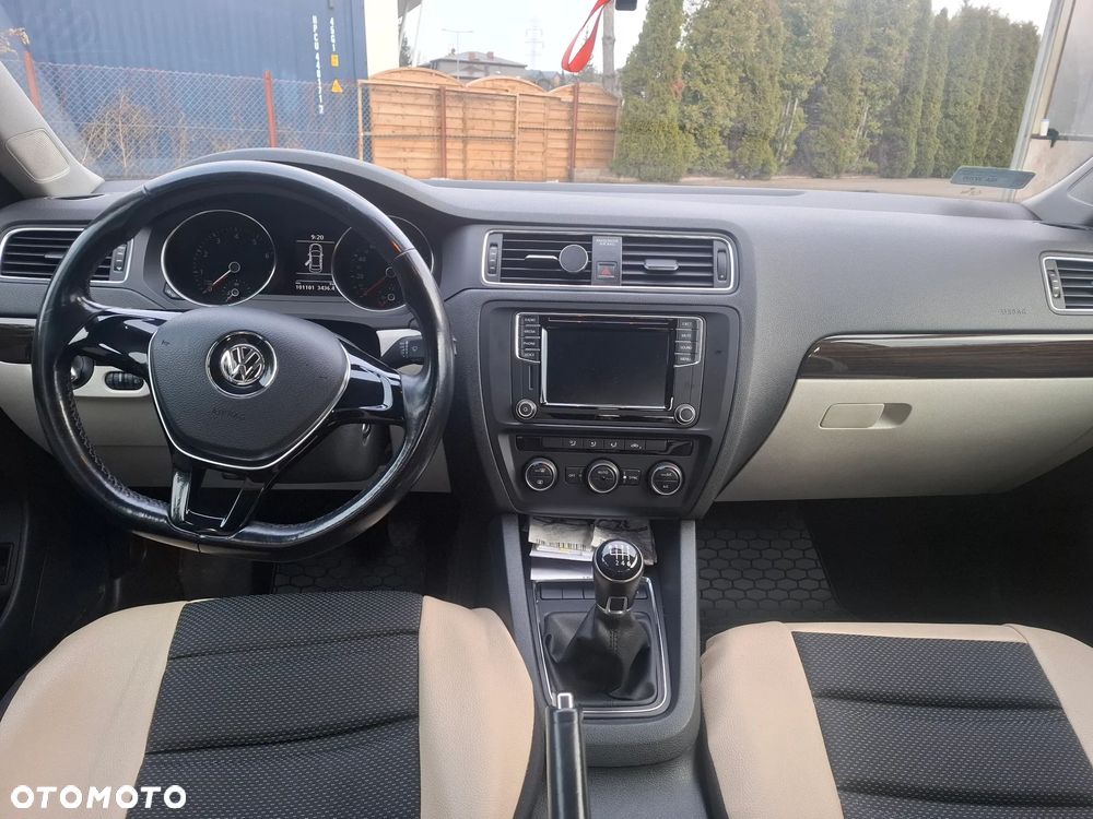 Volkswagen Jetta 1.4 TSI BMT Comfortline - 5