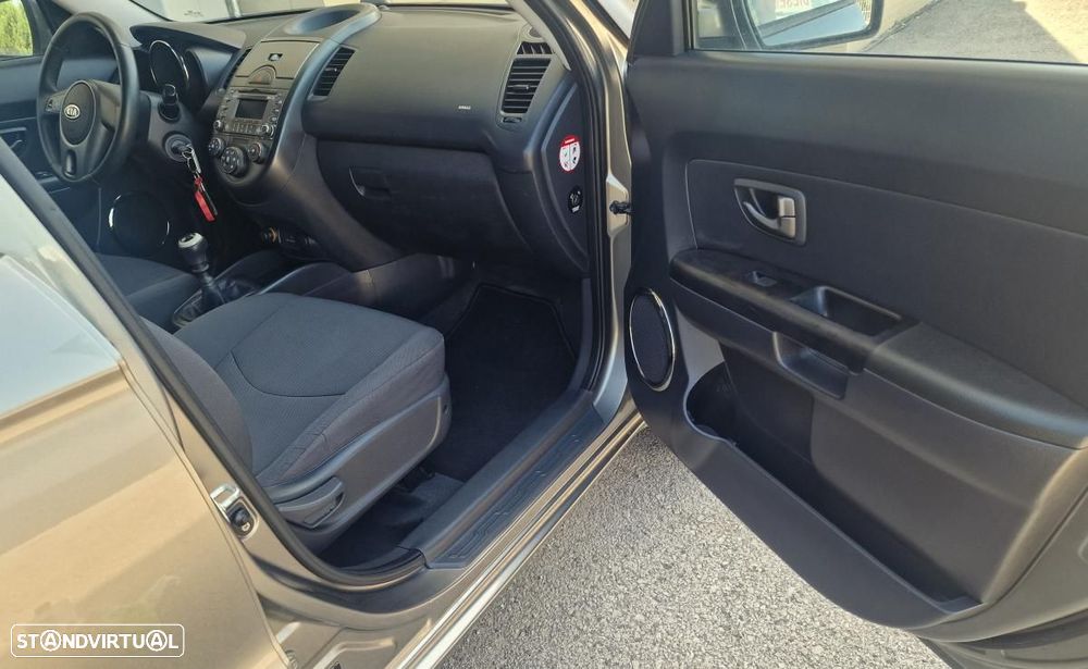 Kia Soul 1.6 CRDi TX - 15