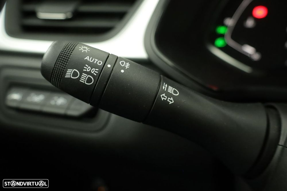 Renault Captur 1.0 TCe Techno Bi-Fuel - 17