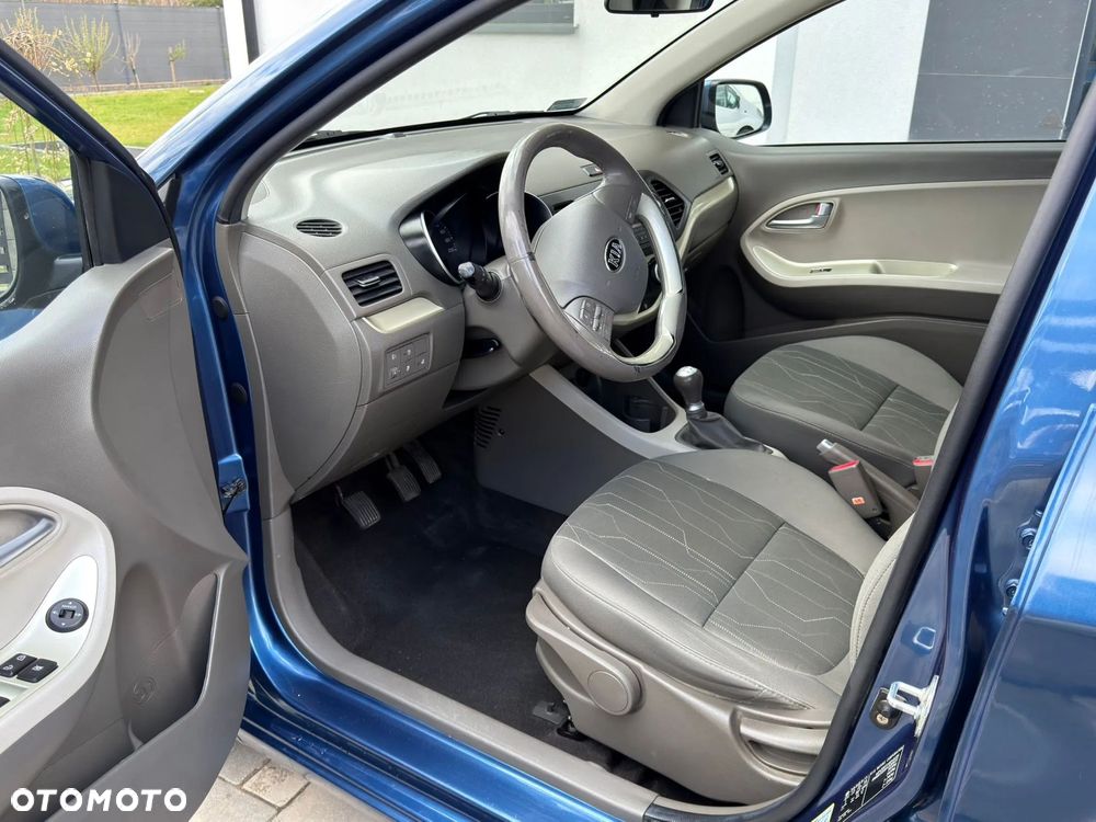 Kia Picanto 1.0 L - 9