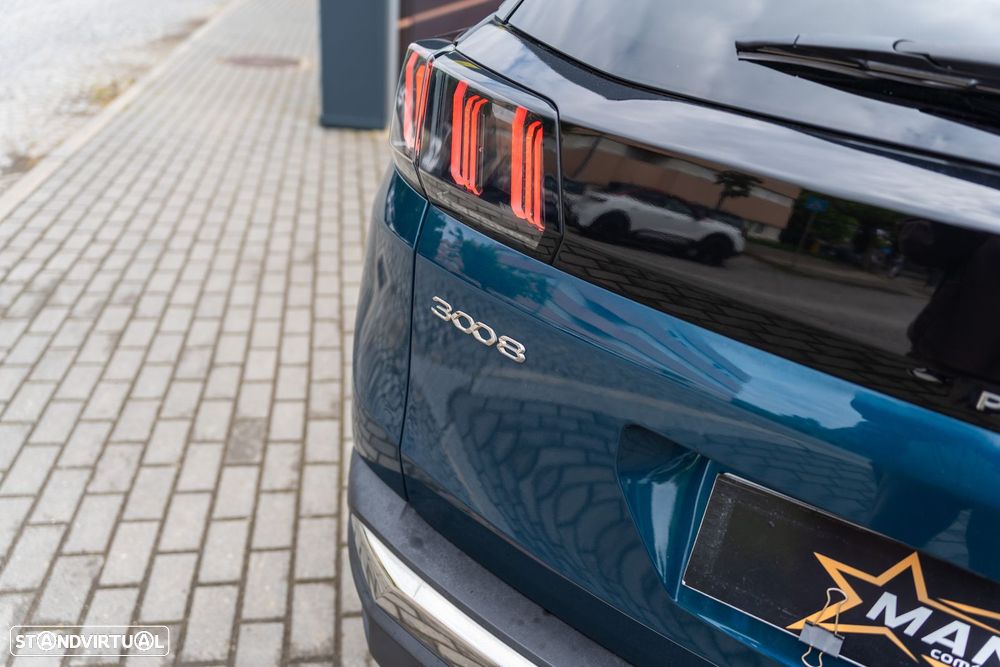 Peugeot 3008 1.6 Hybrid Allure e-EAT8 - 34