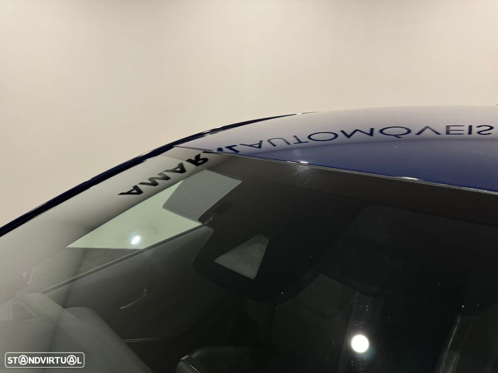 Toyota Corolla 1.8 Hybrid Exclusive - 16
