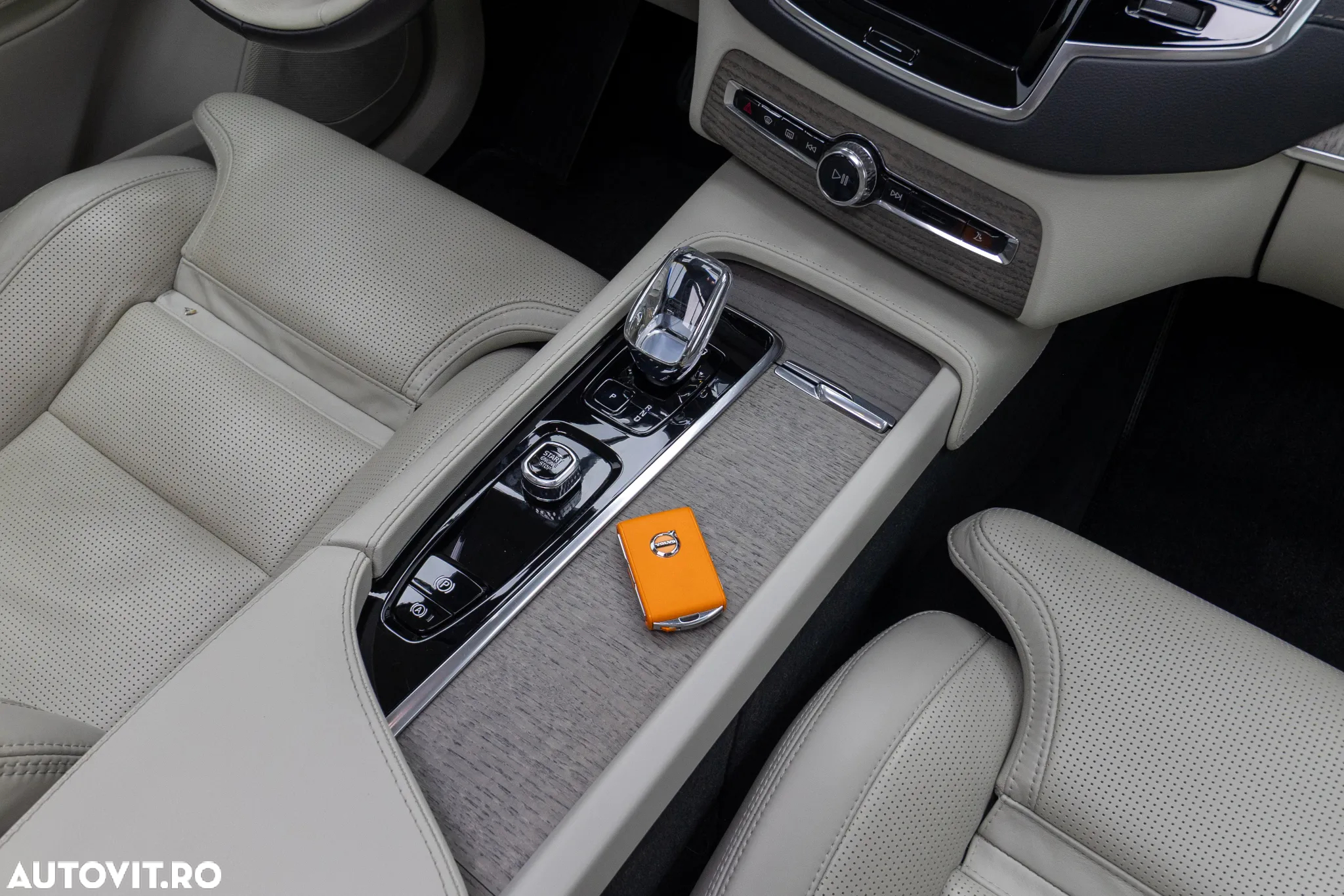 Volvo XC 90 Recharge T8 AWD Ultimate Dark - 35