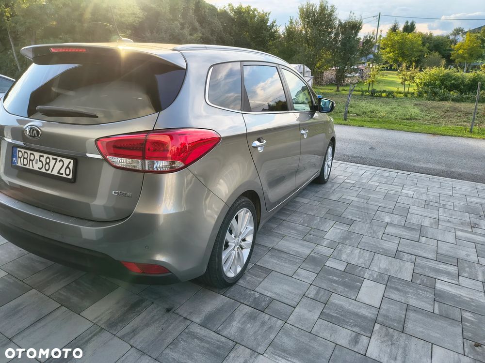 Kia Carens 1.7 CRDi 115 Fifa World Cup Edition - 9