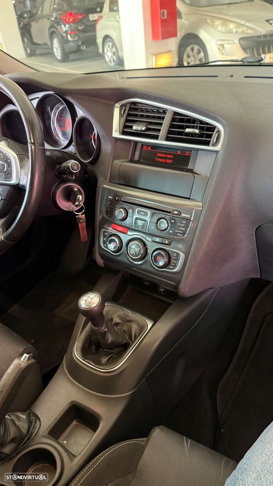 Citroën C4 1.6 HDi Exclusive J17 - 18