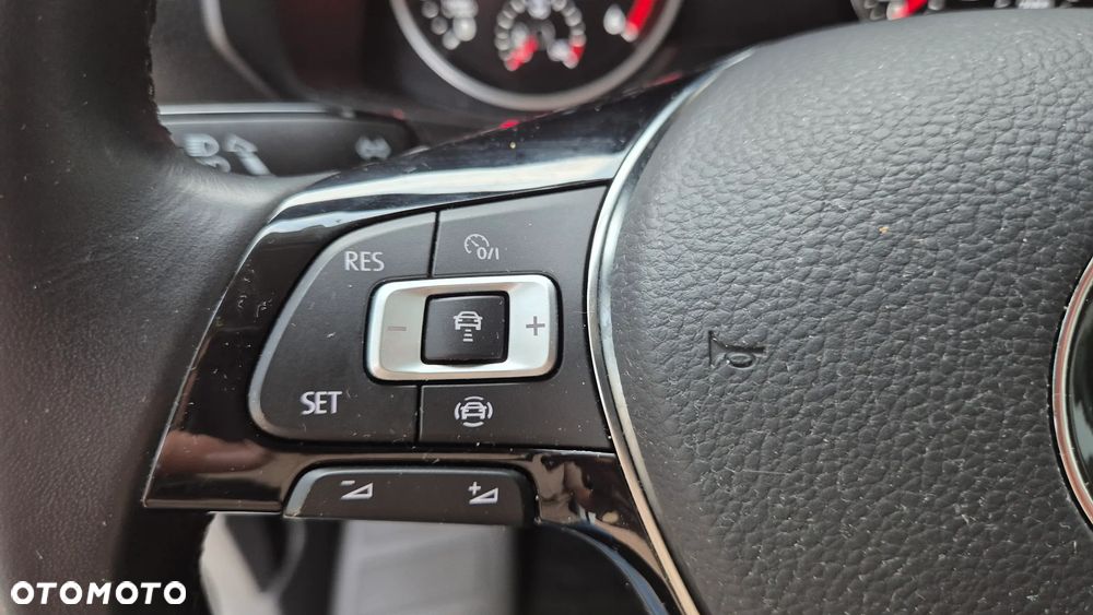 Volkswagen California - 11