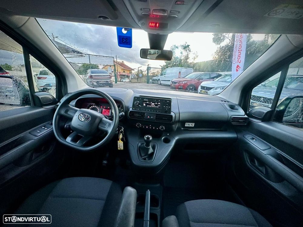 Toyota Proace City 1.5D L2 Exclusive - 9