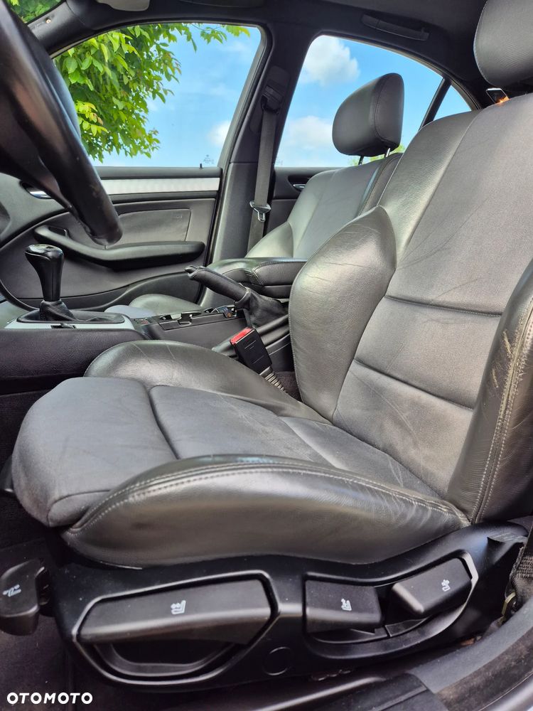 BMW Seria 3 320i Edition Sport - 9
