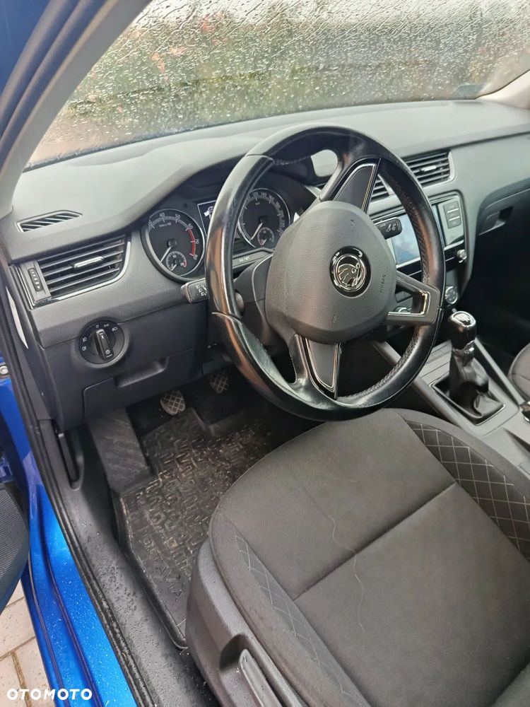 Skoda Octavia 1.0 TSI Active - 10