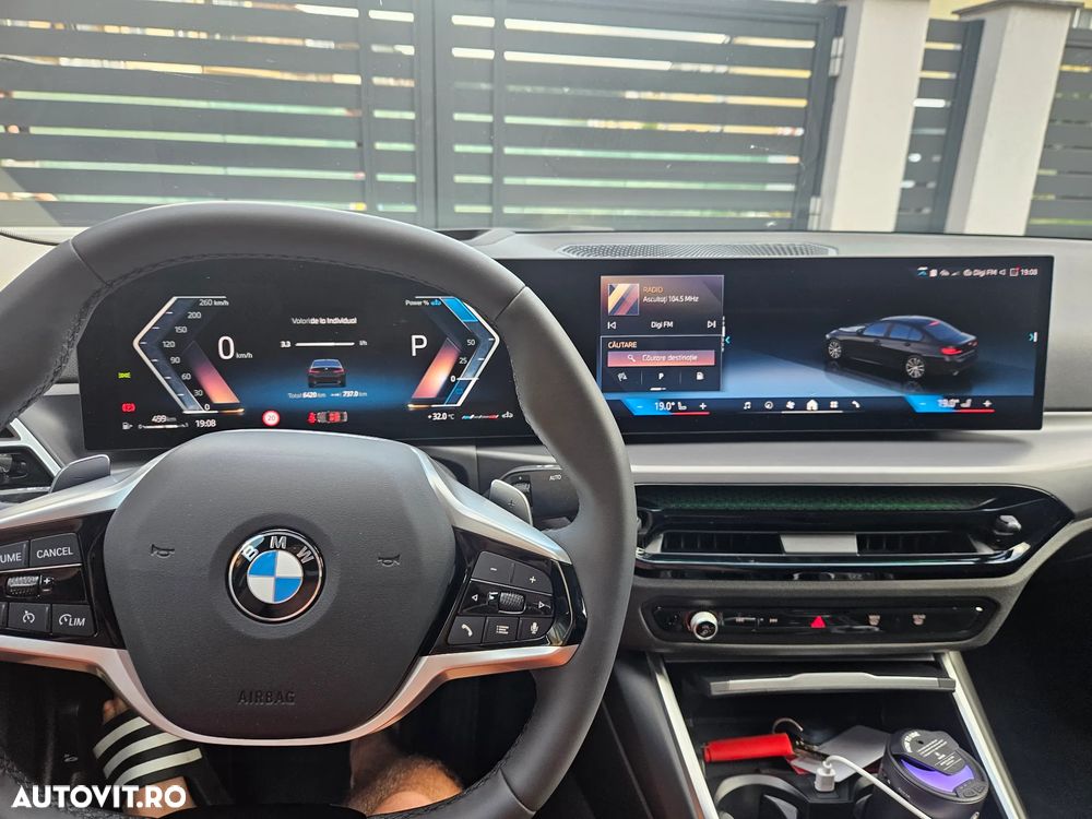 BMW Seria 3 318i AT - 4