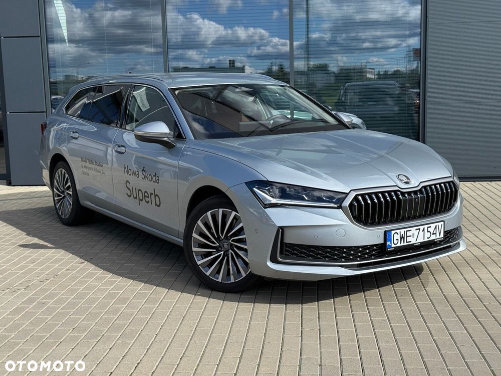 Skoda Superb 1.5 TSI L&K DSG - 2