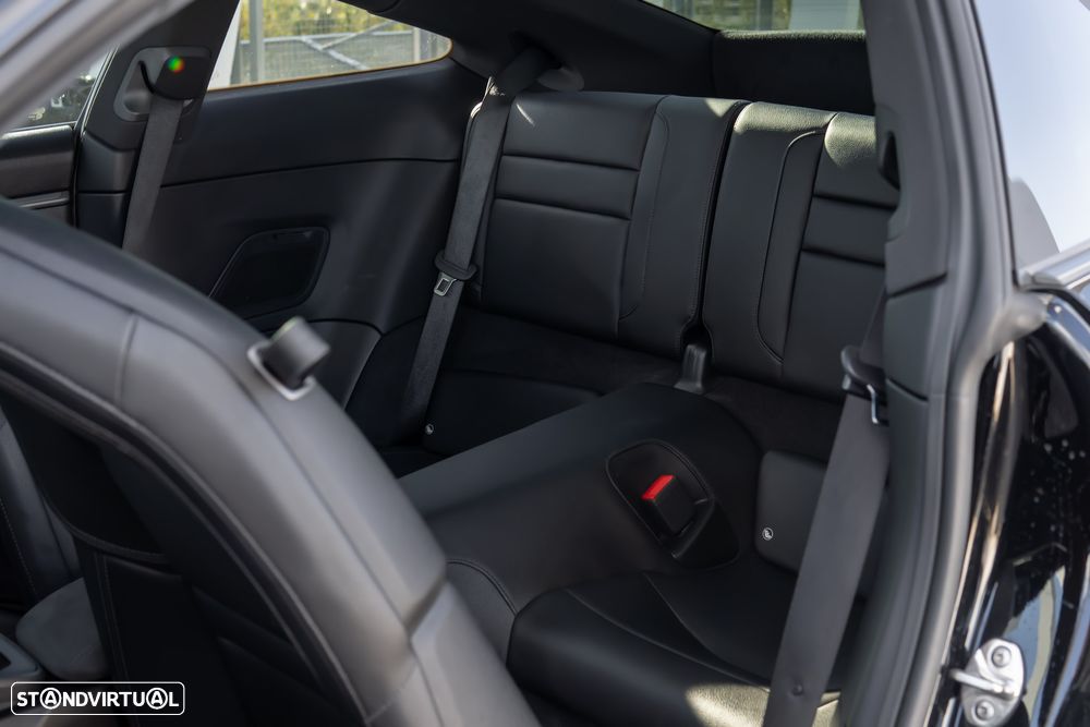 Porsche 911 (992) Carrera PDK - 30