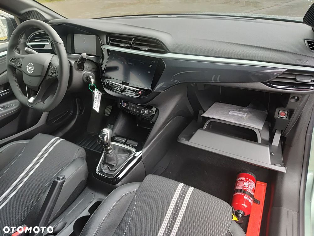 Opel Corsa - 27