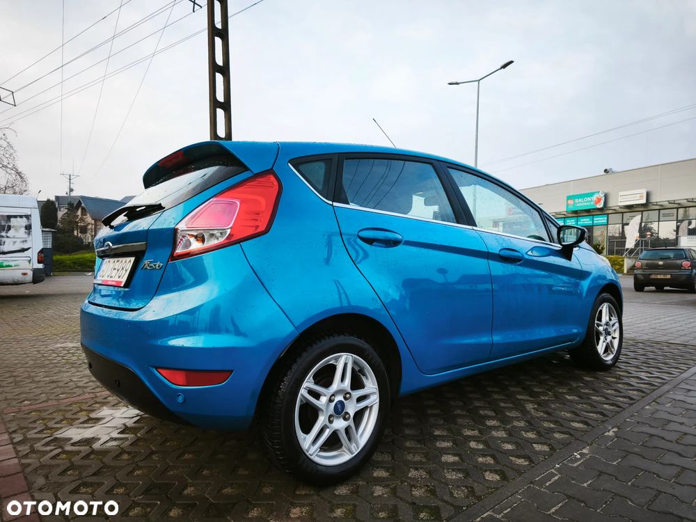 Ford Fiesta 1.0 EcoBoost Titanium - 5