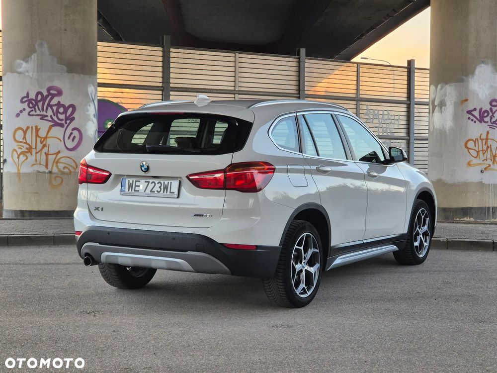 BMW X1 sDrive18i GPF xLine - 19