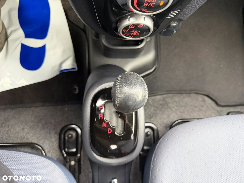 Peugeot iOn Active - 18