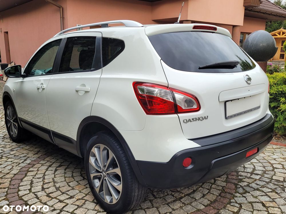Nissan Qashqai 2.0 4x4 Tekna - 6