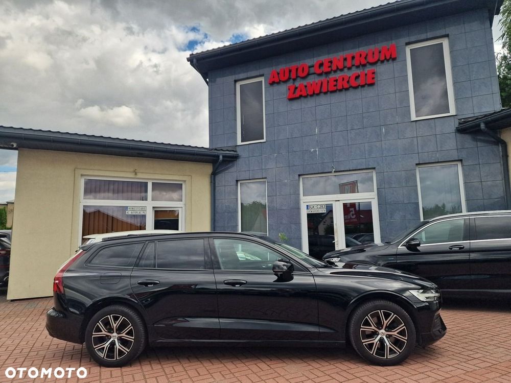 Volvo V60 B3 B DKG Core - 13