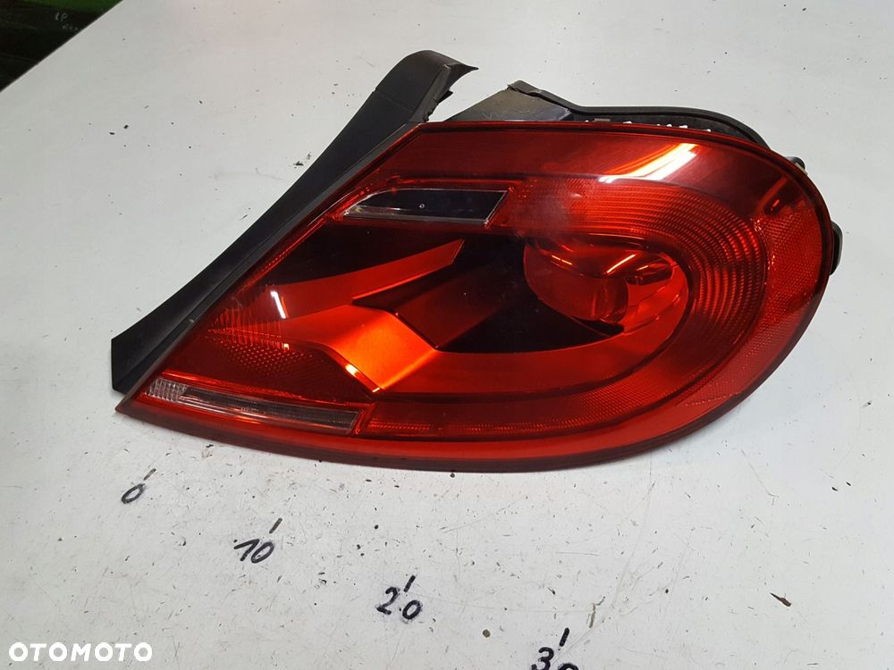 VW BEETLE 5C5 HB 11-18r LAMPA PRAWA TYŁ 5C5945096H - 2