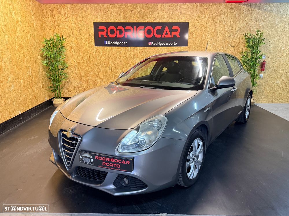 Alfa Romeo Giulietta 1.6 JTDm Veloce - 2