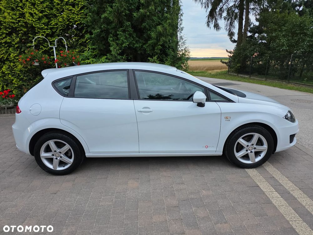 Seat Leon 1.2 TSI Ecomotive Reference Copa - 4
