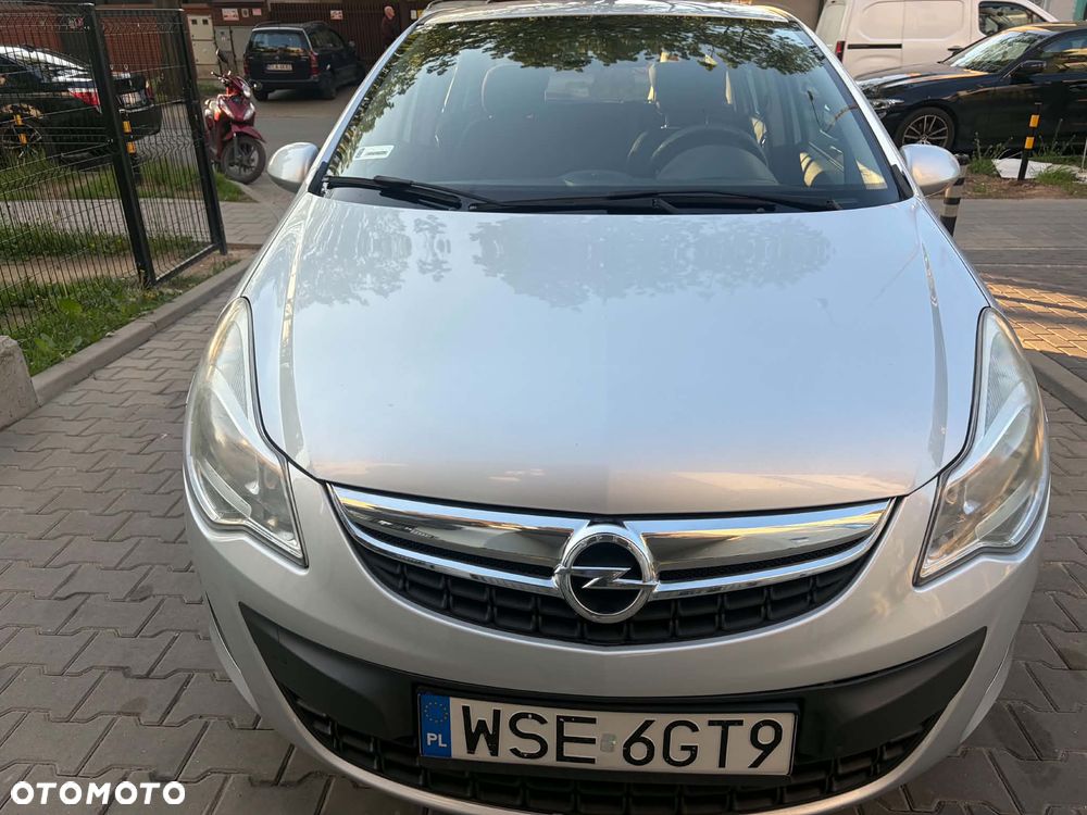 Opel Corsa 1.3 CDTI Essentia - 2