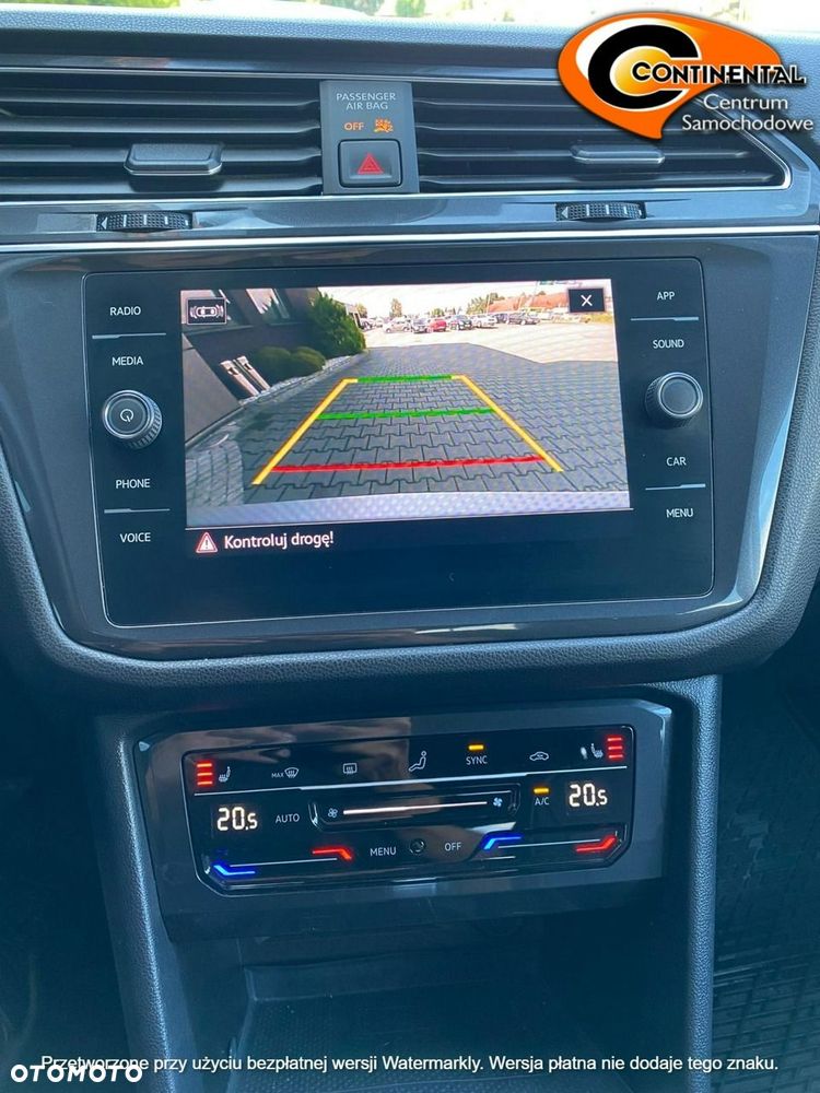 Volkswagen Tiguan - 16