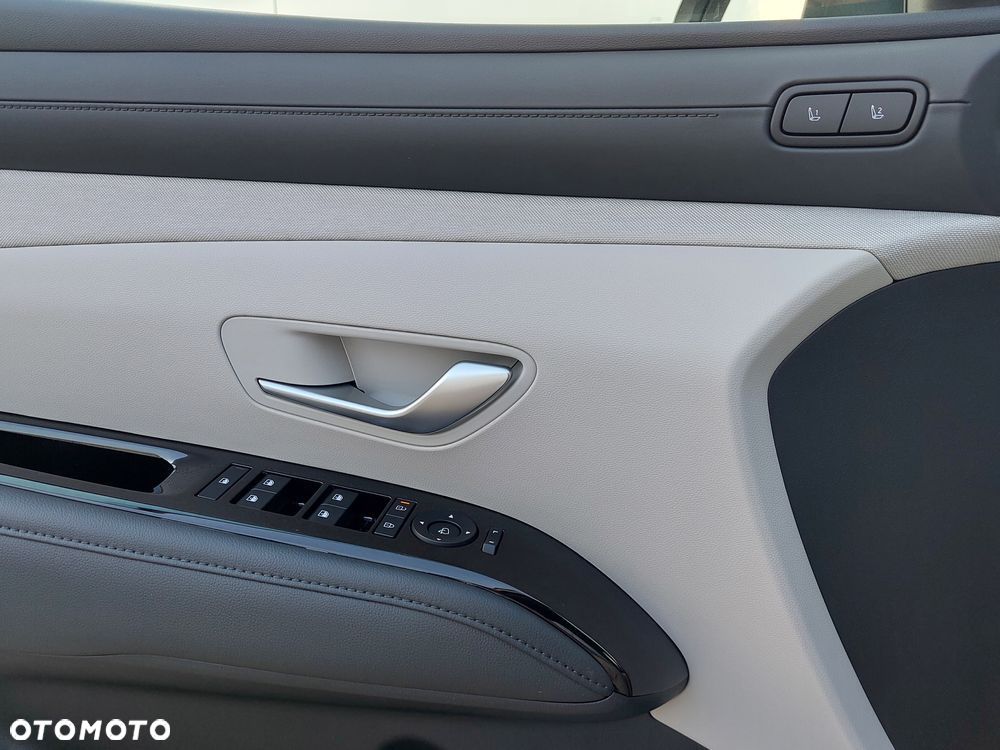 Hyundai Tucson 1.6 T-GDi HEV Platinum 2WD - 8