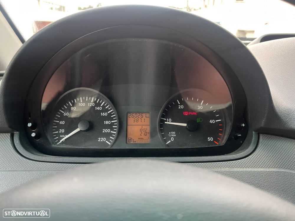 Mercedes-Benz VITO 115 LONGA - 3