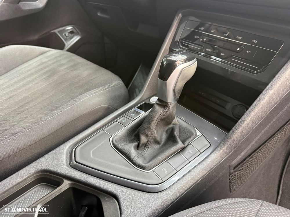 VW Tiguan Allspace 2.0 TDI Highline DSG - 23