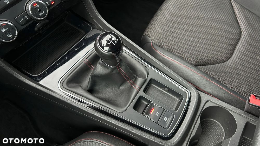 Seat Leon 1.5 TSI FR - 12