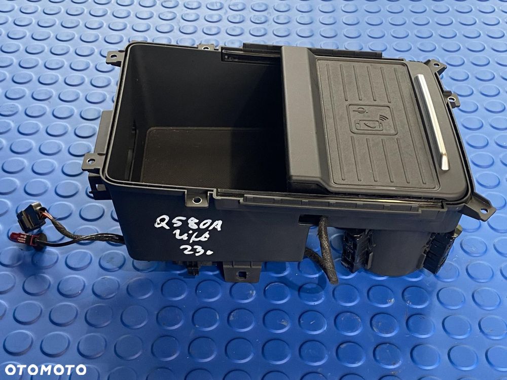 AUDI Q5 80A LIFT INDUKCJA ŁADOWARKA TELEFONU SCHOWEK NA KUBKI ORYGINAŁ - 3